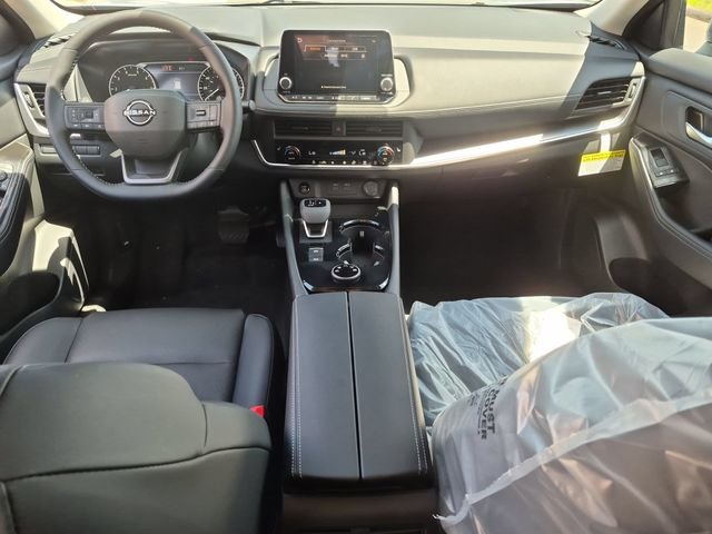 New 2026 Boulder Gray Pearl Nissan Dark Armor™ image 23
