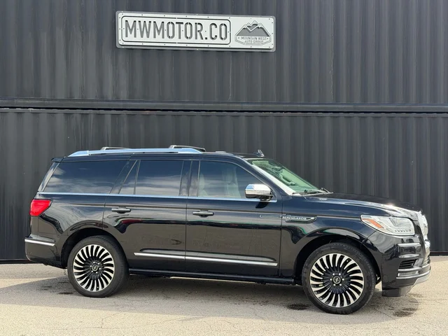 2020 Lincoln Navigator Black Label