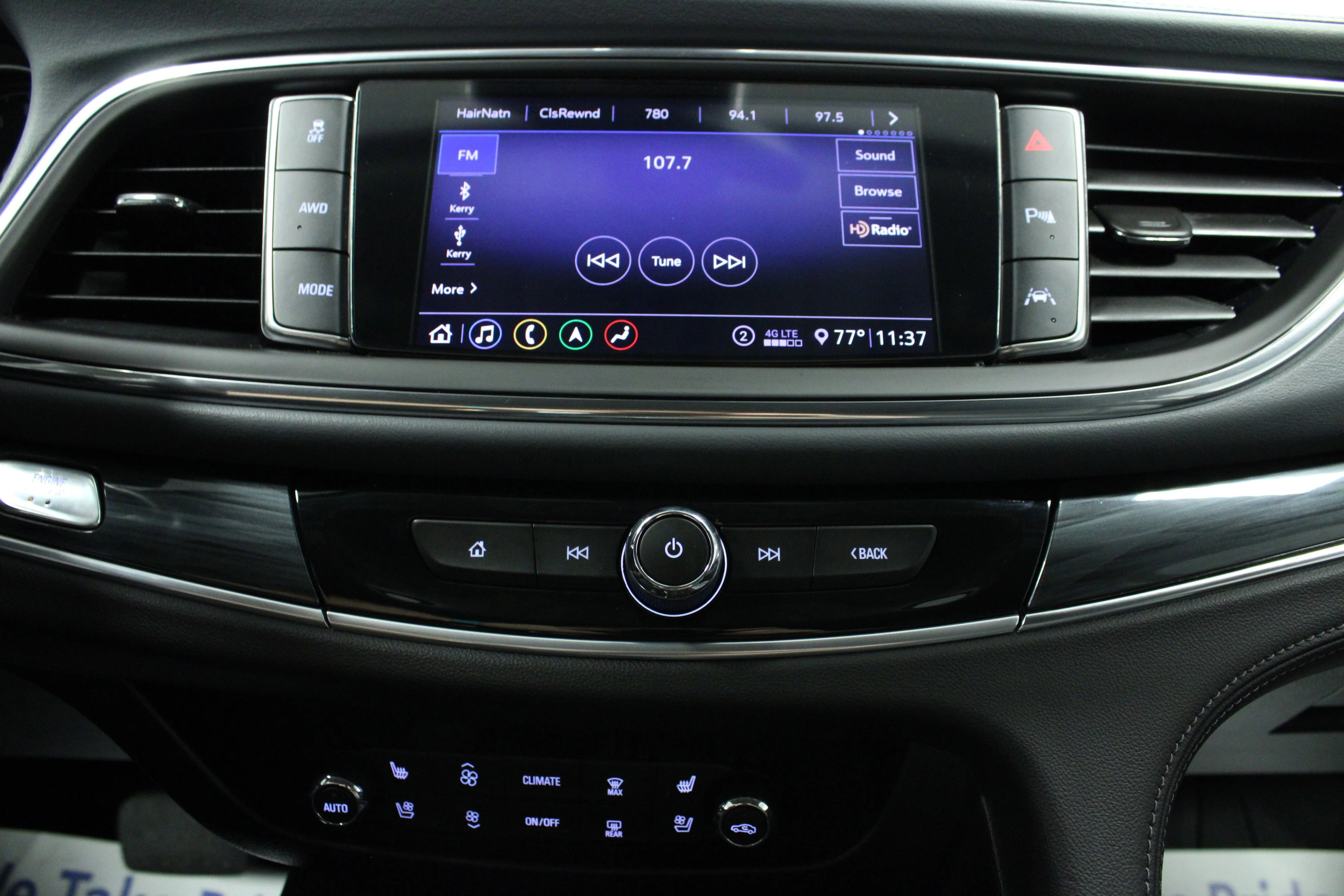 Used 2021 Quicksilver Metallic Buick Premium image 23