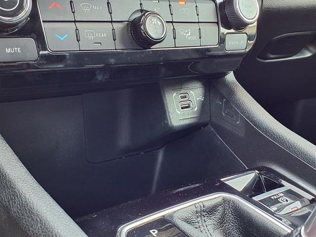 Certified Used 2024 Bright White Clear Coat Jeep Latitude image 12
