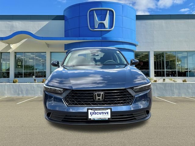 Used 2023 Canyon River Blue Metallic Honda EX image 6