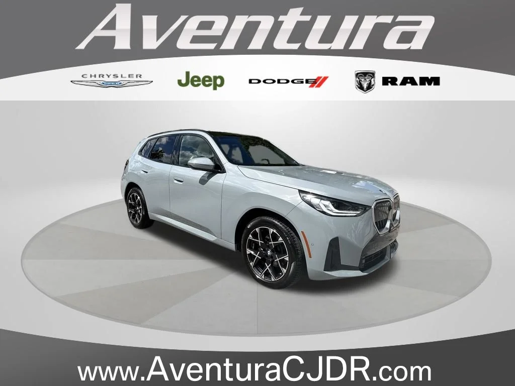 2025 BMW X3 30 XDRIVE's photo