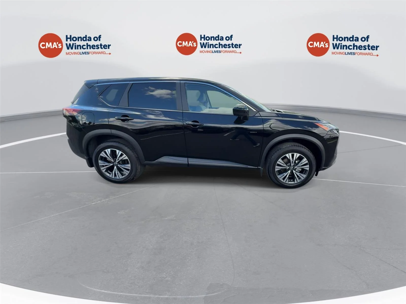 Used 2023 Super Black Nissan SV image 9