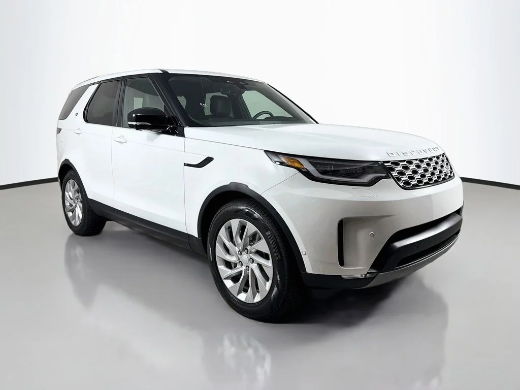 New 2026 Fuji White Land Rover S image 3