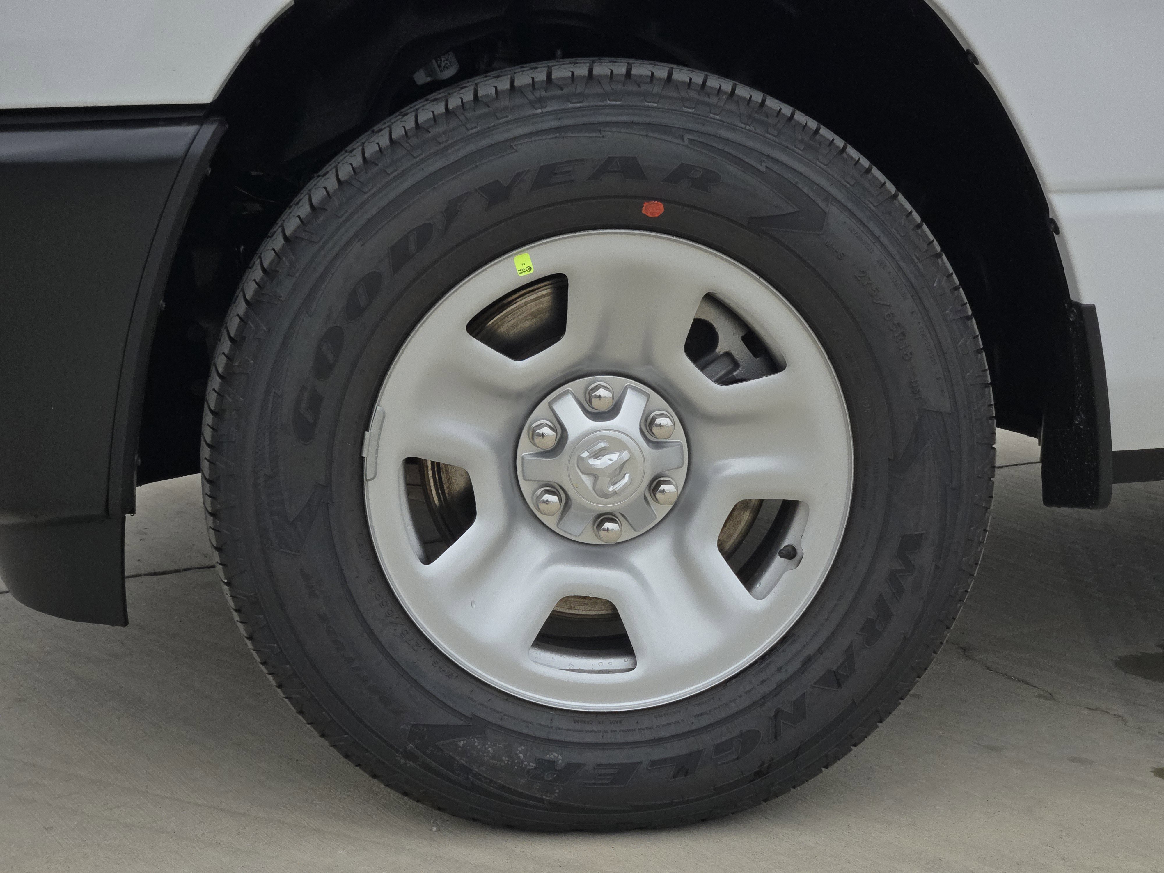 New 2026 Bright White Clearcoat RAM Tradesman image 10