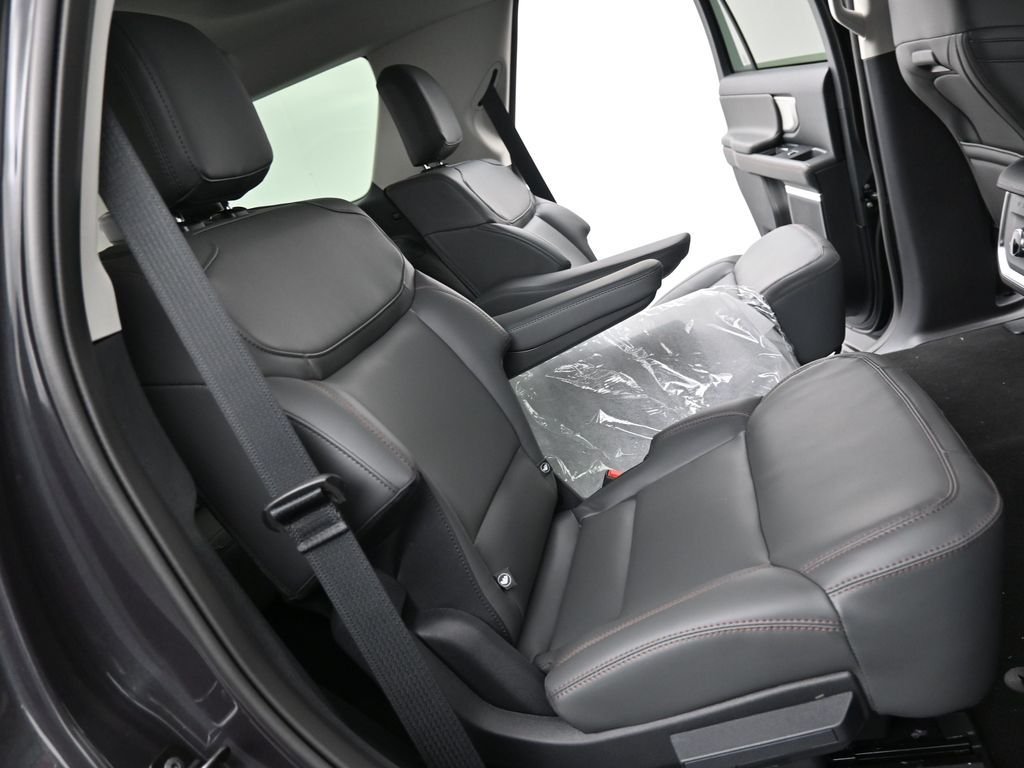New 2025 Dark Matter Gray Metallic Ford Active image 33