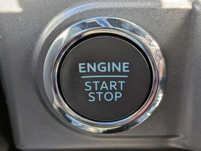 New 2026 Carbonized Gray Metallic Ford XLT image 28