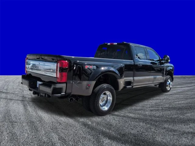 New 2026 Agate Black Metallic Ford F-350® King Ranch® image 4