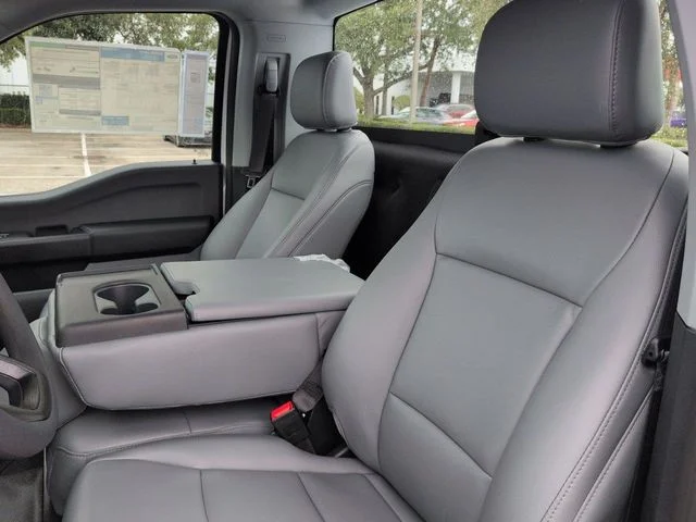 New 2026 Oxford White Ford F-250® XL image 16