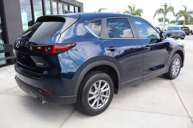 Used 2023 Crystal Blue Mazda 2.5 S Select Package image 3