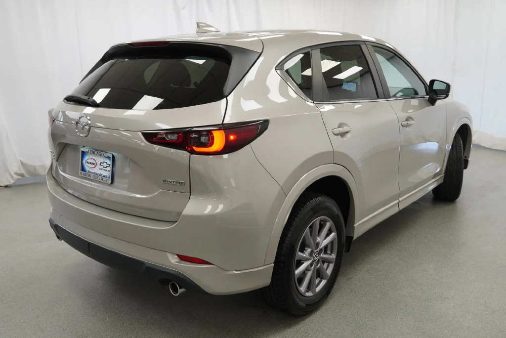 Used 2024 Tan Mazda 2.5 S Select image 17