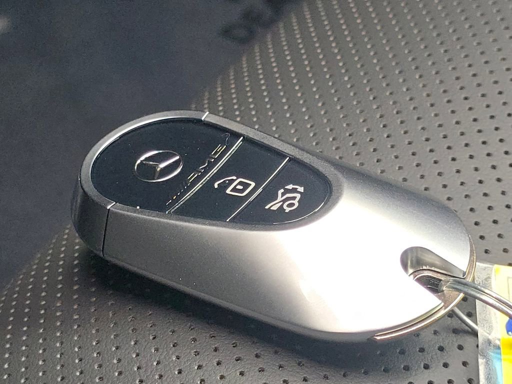 New 2026 Obsidian Black Metallic Mercedes-Benz SL 63 AMG® image 78