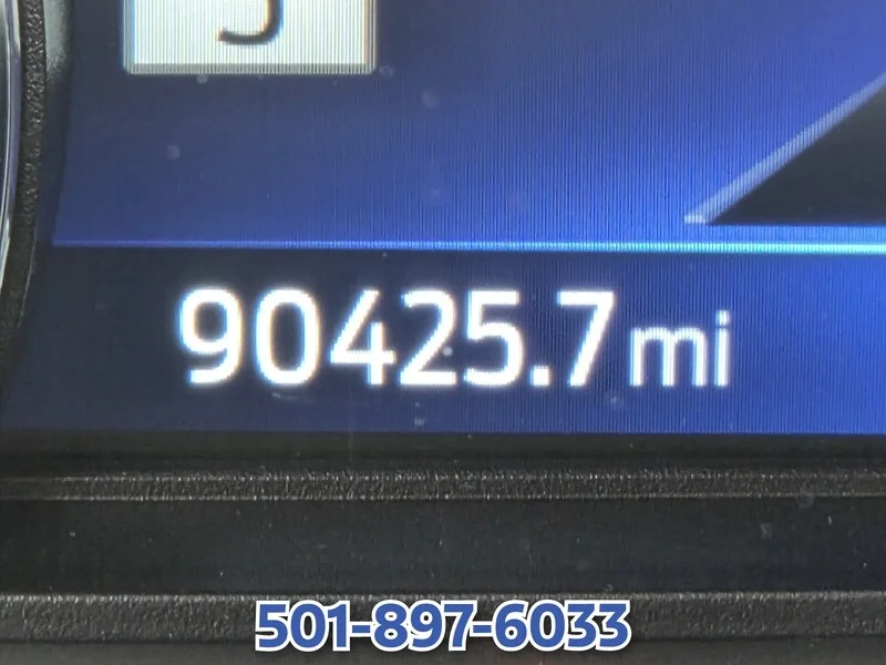 Used 2023 WHITE FORD ST-LINE RWD image 26