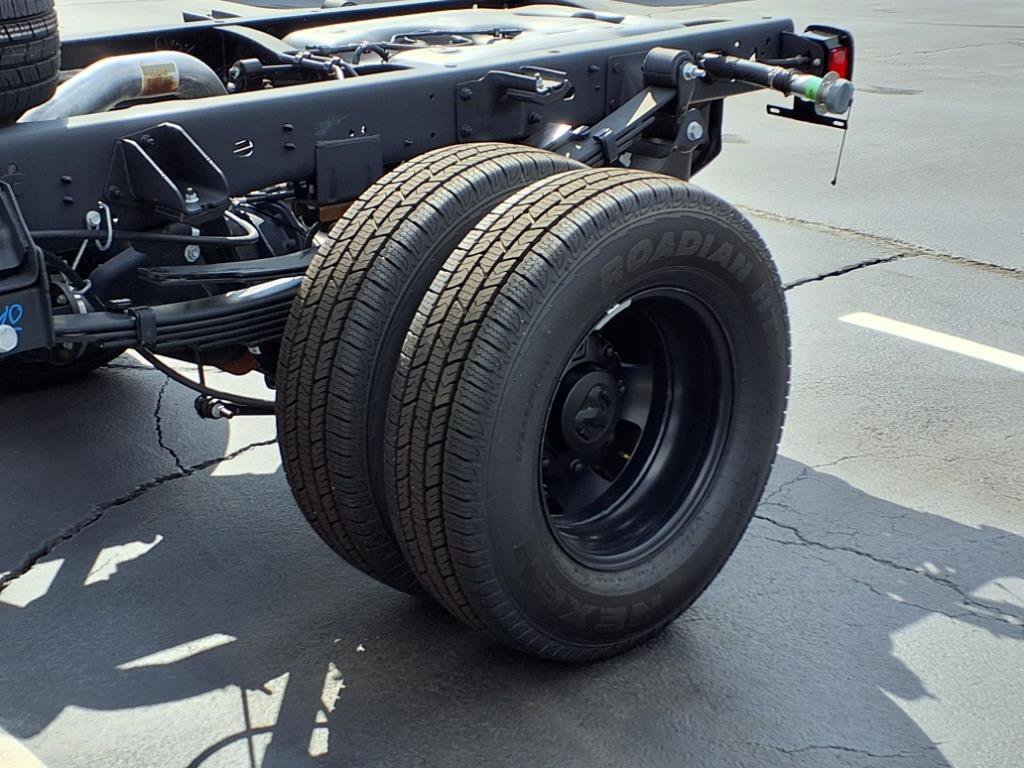 2025 RAM 3500 Chassis Tradesman - Photo 18