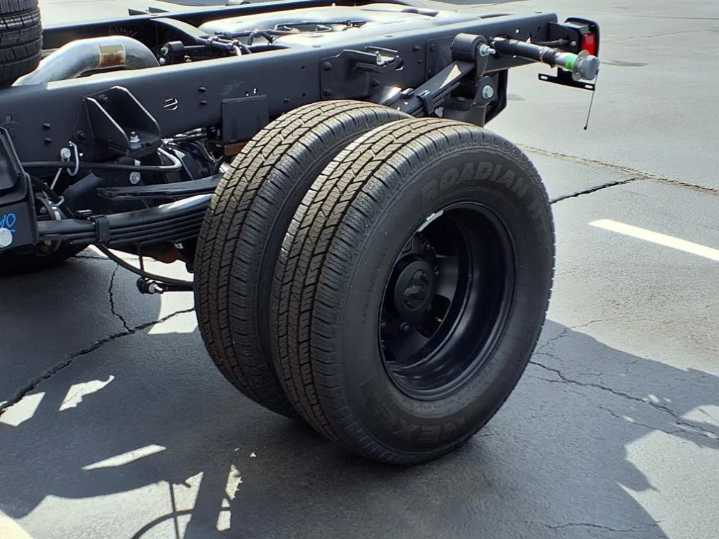 2025 RAM 3500 Chassis Tradesman - Photo 18