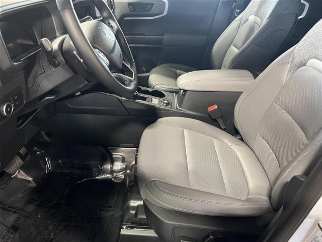 New 2026 Oxford White Ford Badlands® image 55