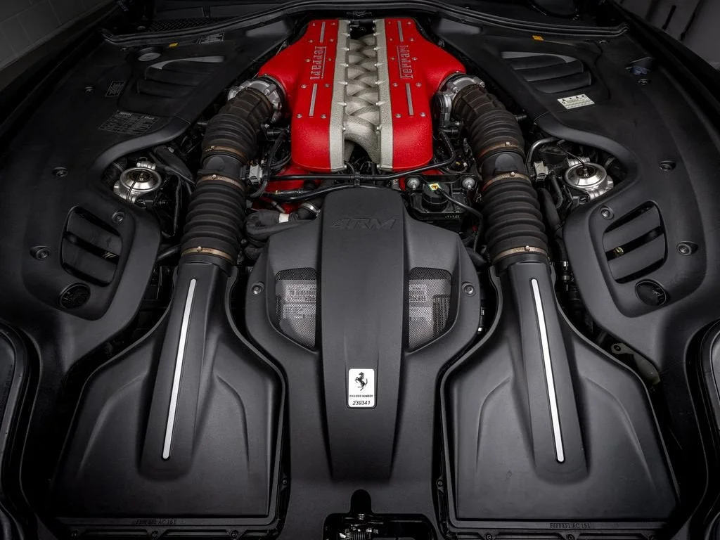 Used 2019 Nero Ferrari V12 image 40