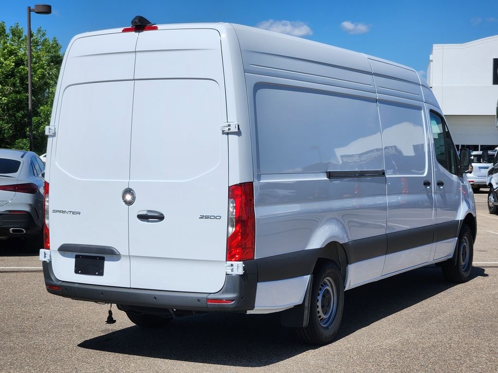 Used 2026 ARCTIC WHITE Mercedes-Benz CARGO image 6
