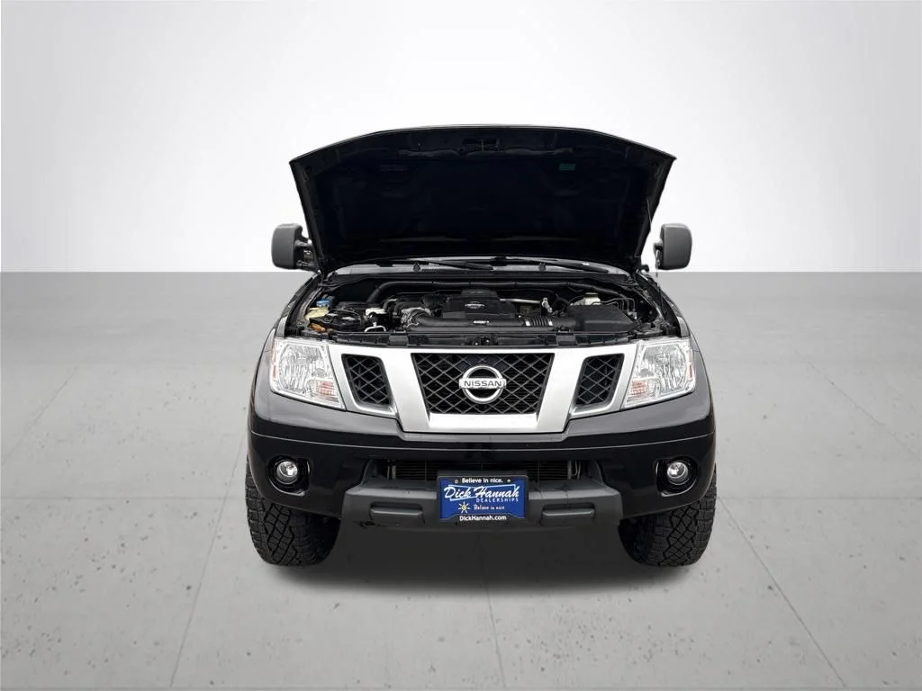 Used 2018 Black Nissan PRO-4X image 3