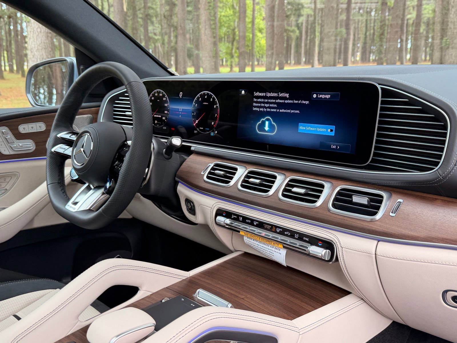 New 2026 MANUFAKTUR Cote D Azur Light Blue Metallic Mercedes-Benz GLE 53 AMG® image 44