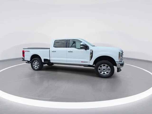 Used 2024 White Ford King Ranch image 9