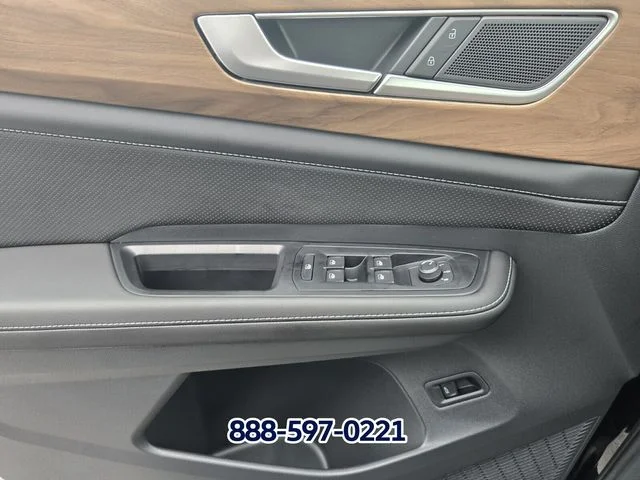 New 2026 BLACK Volkswagen 2.0T SE W/TECHNOLOGY image 22