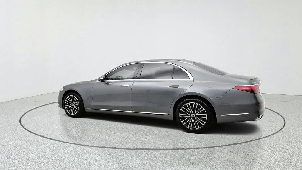 Used 2024 Selenite Grey Mercedes-Benz S 580 4MATIC® Sedan image 7