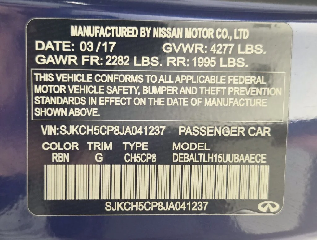 Used 2018 Ink Blue INFINITI Sport image 33