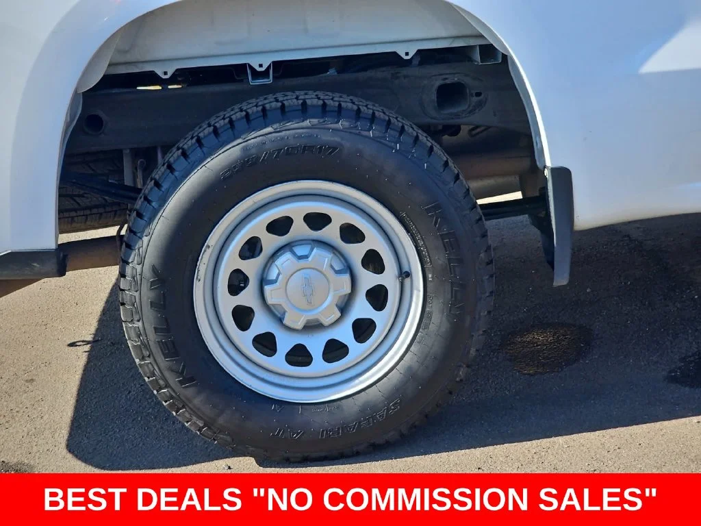 Used 2020 White Chevrolet WT image 37