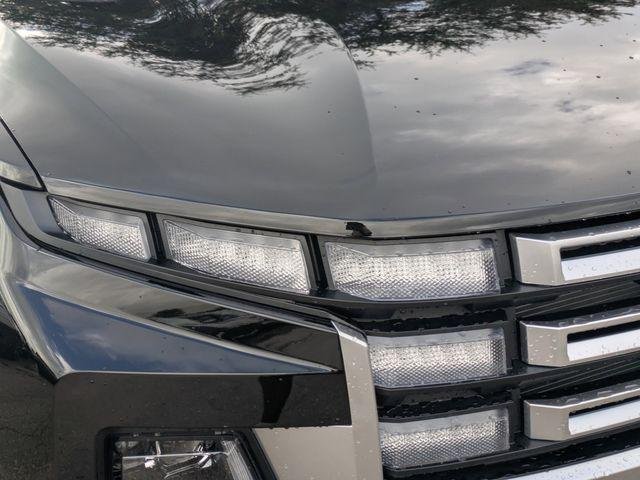 New 2026 Black Hyundai SEL FWD image 9
