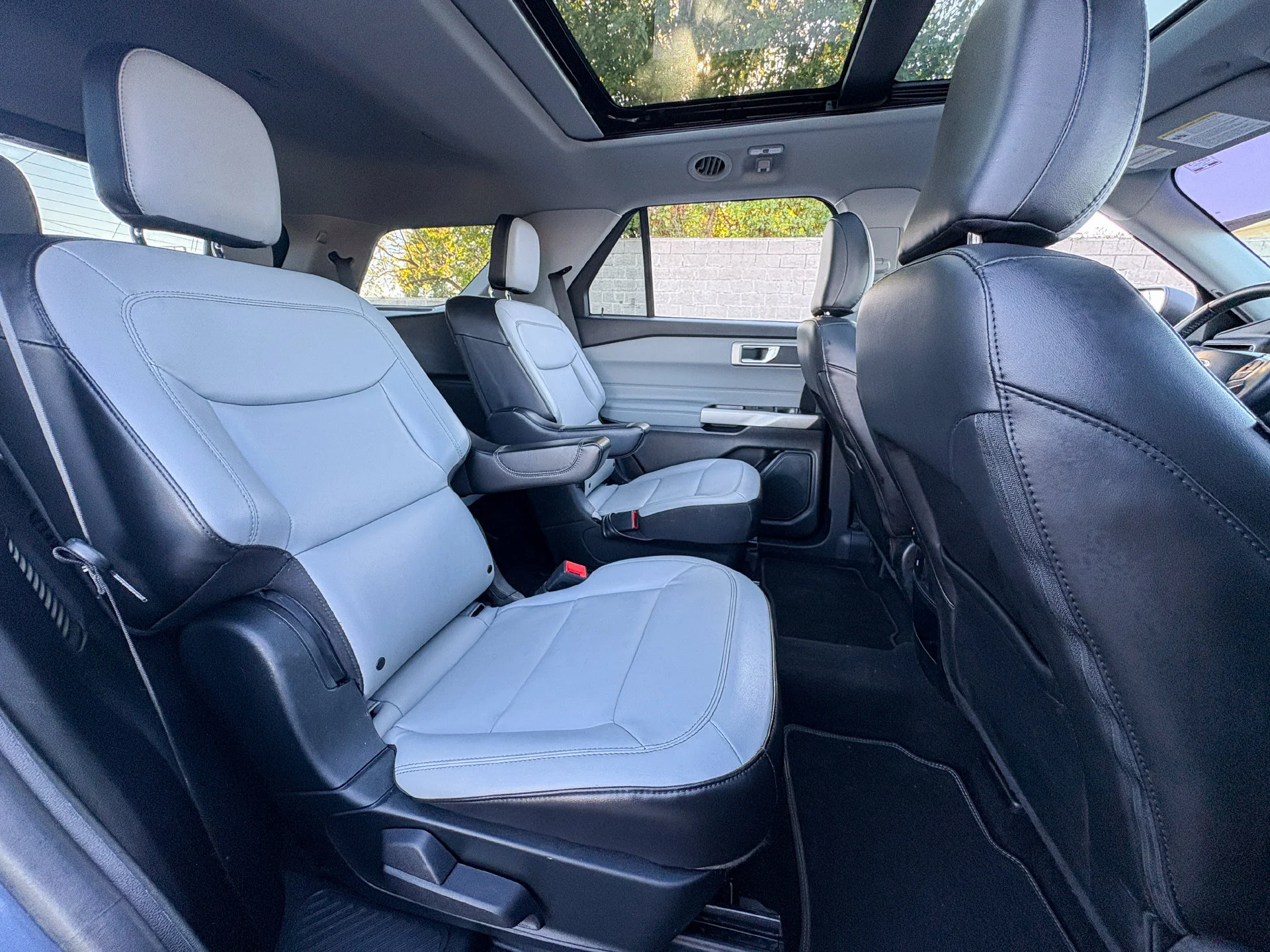 Used 2021 Blue Ford XLT image 27