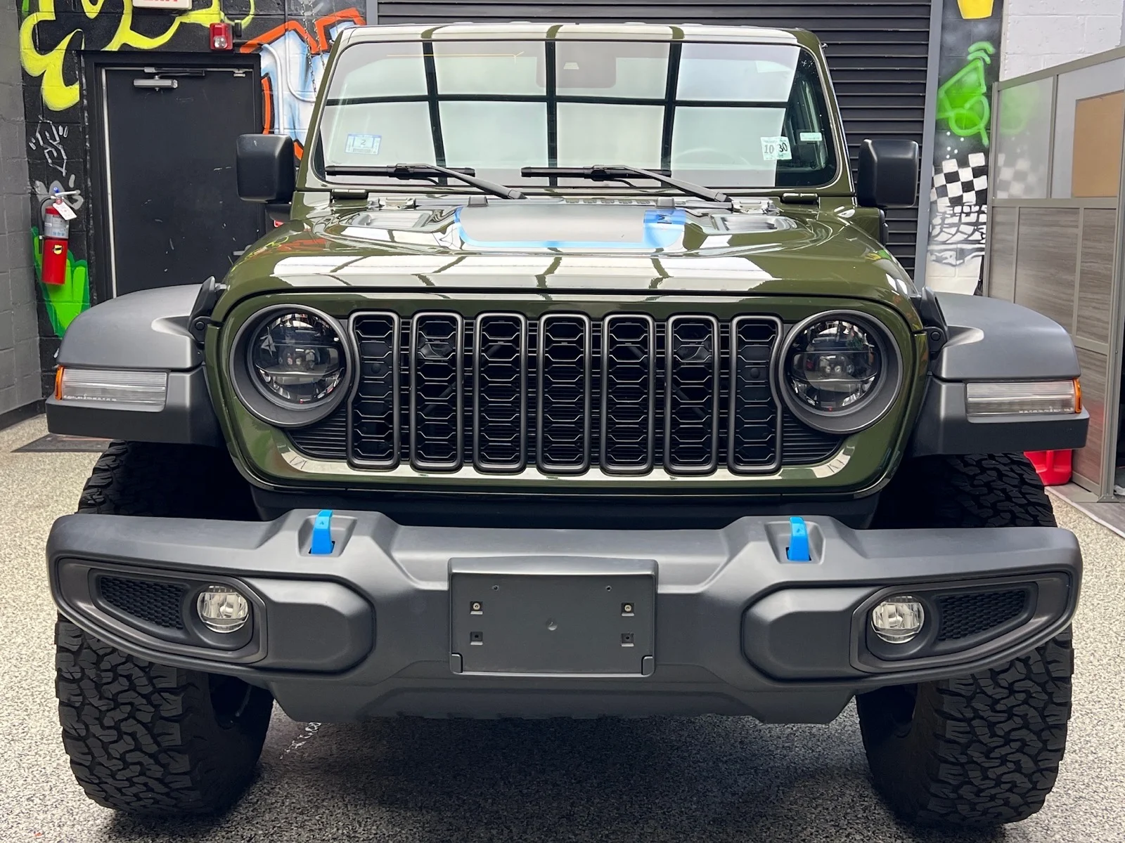 Used 2024 Sarge Green Clear Coat (pgg) Jeep Rubicon 4xe image 2