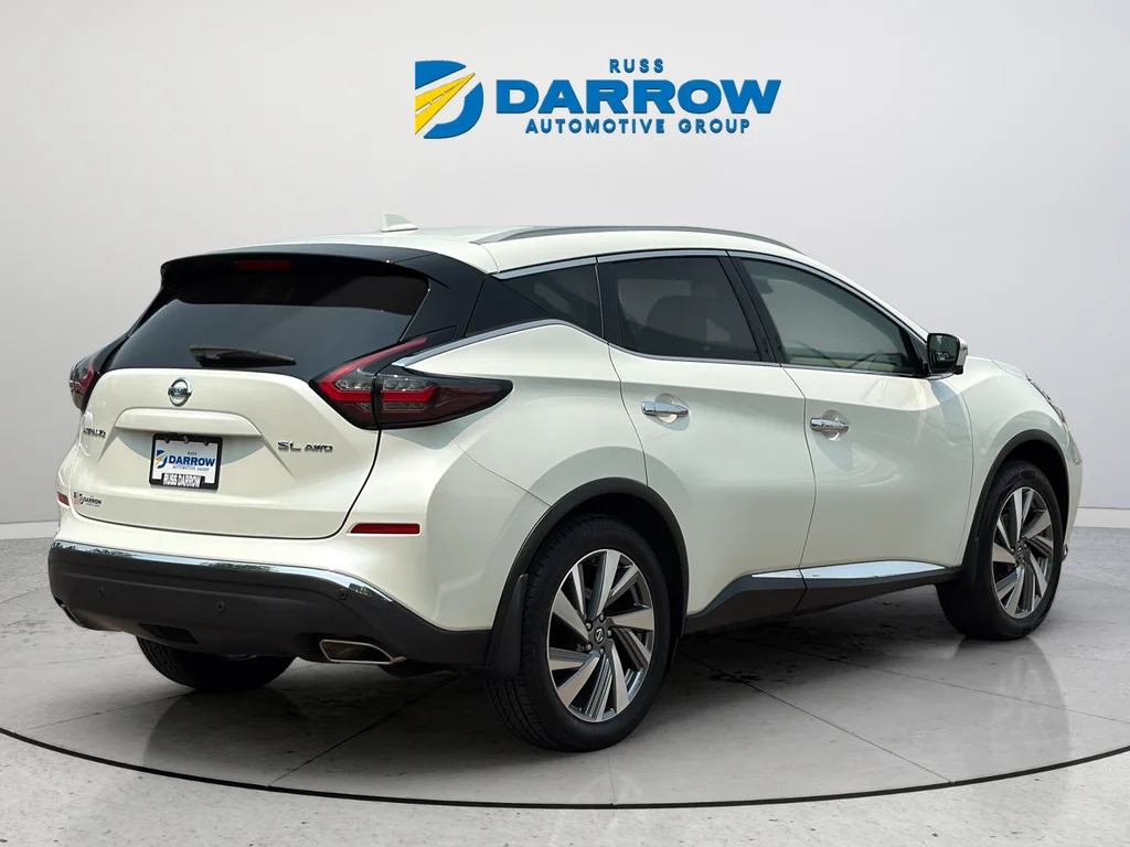 Used 2021 White Nissan SL image 5