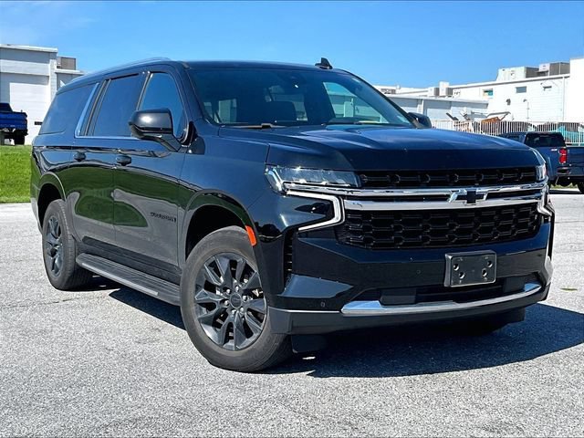 2024 Chevrolet Suburban LS