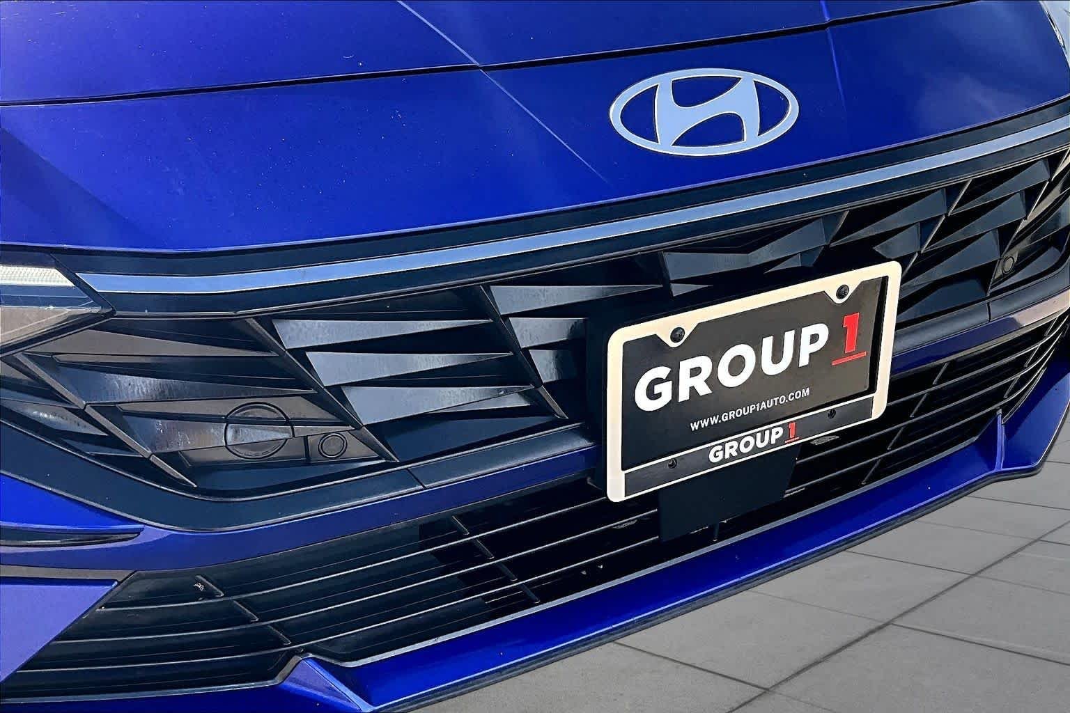 Used 2024 Intense Blue Hyundai SEL image 30