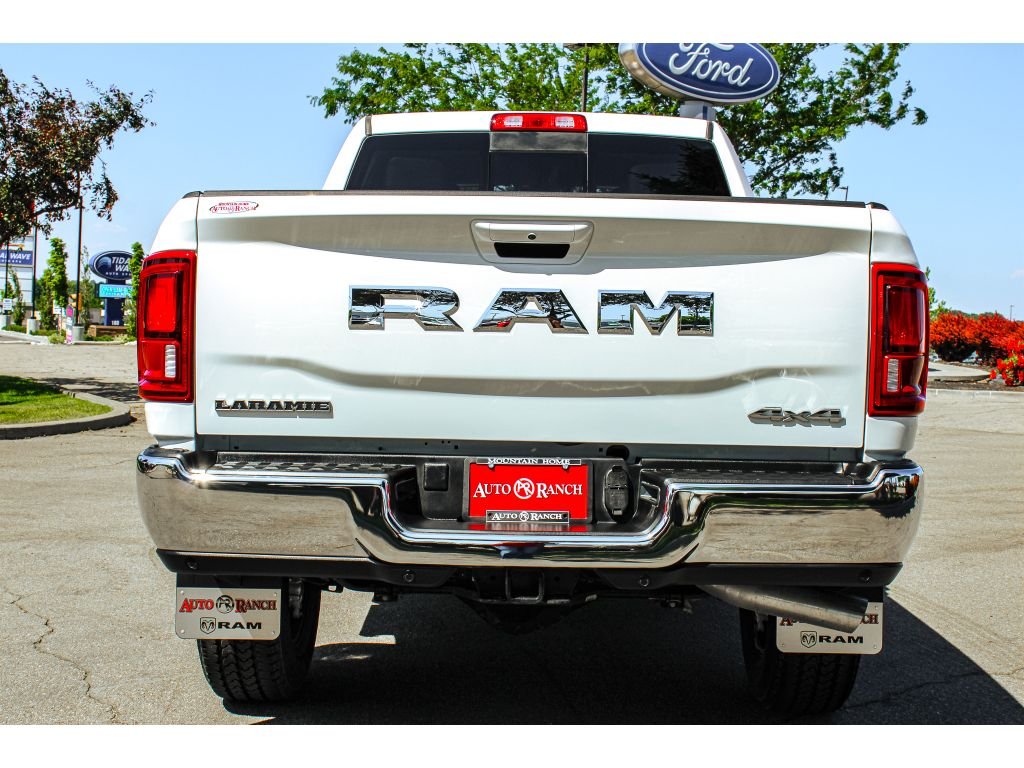 2025 RAM 2500 Laramie - Photo 7