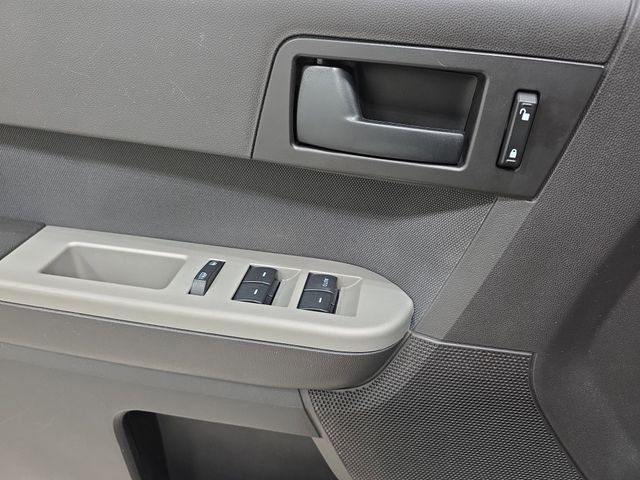 Used 2011 Silver Ford XLT image 26