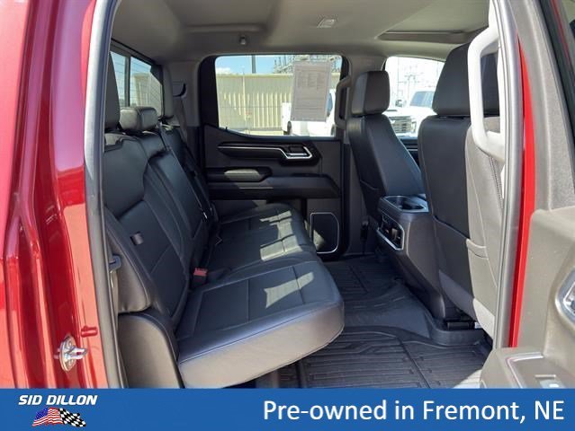 2025 GMC Sierra 1500 SLT - Photo 18