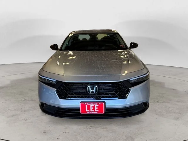 New 2026 Silver Honda SE image 9