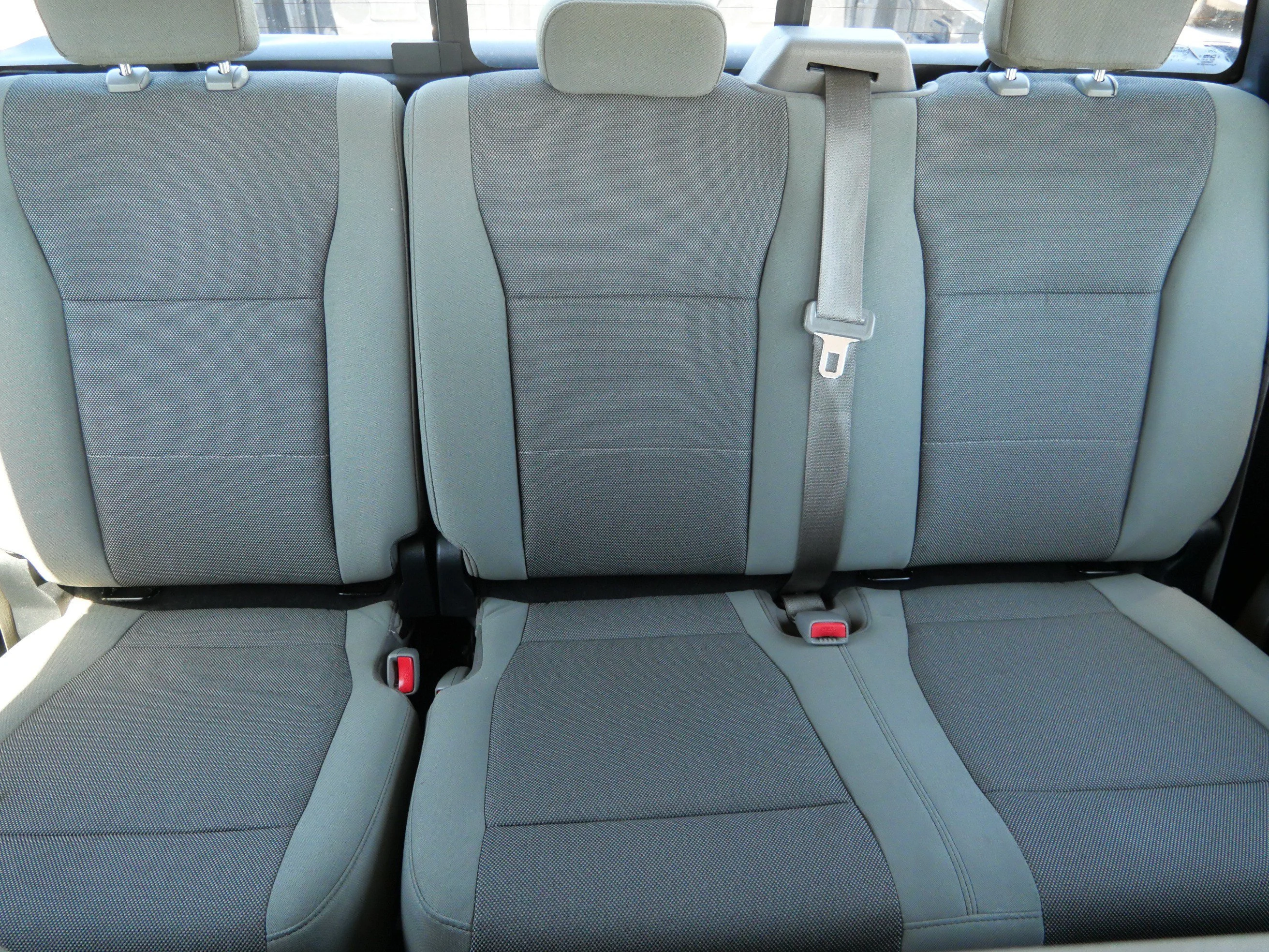 Used 2015 Magnetic Metallic Ford XL image 13