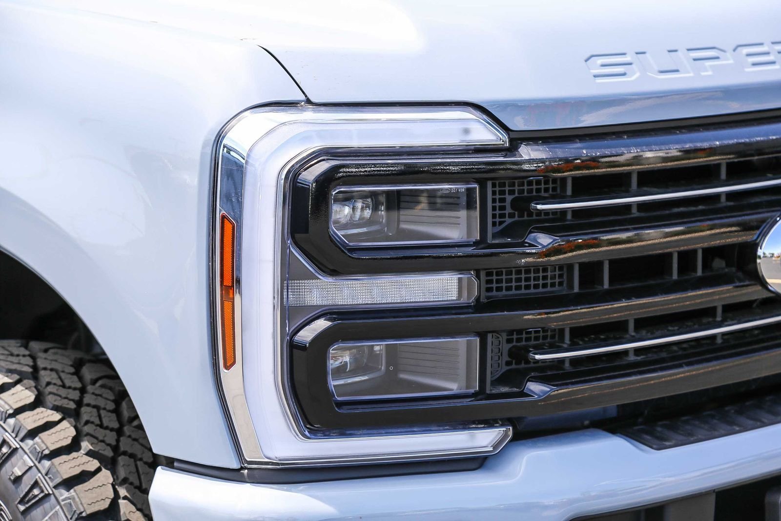 New 2026 Glacier Gray Metallic Tri-Coat Ford F-250® Platinum® image 11