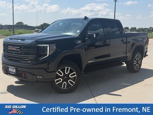 Used 2023 Onyx Black GMC AT4 image 1