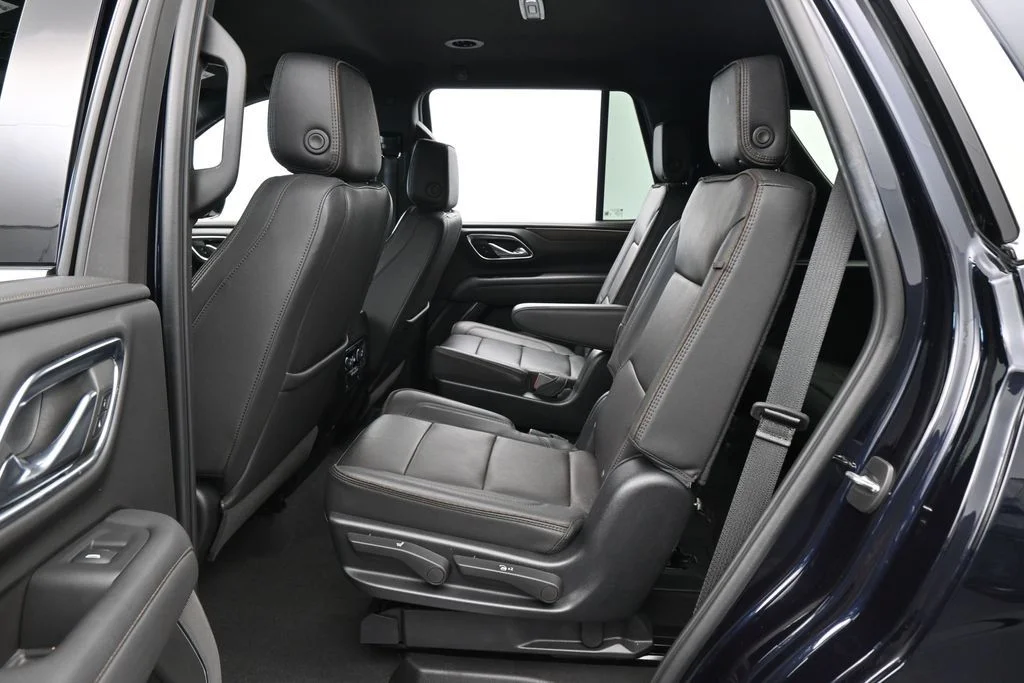 Used 2023 Midnight Blue Metallic Chevrolet High Country image 39