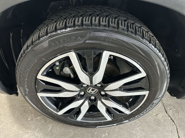 Certified Used 2019  Honda Touring image 23