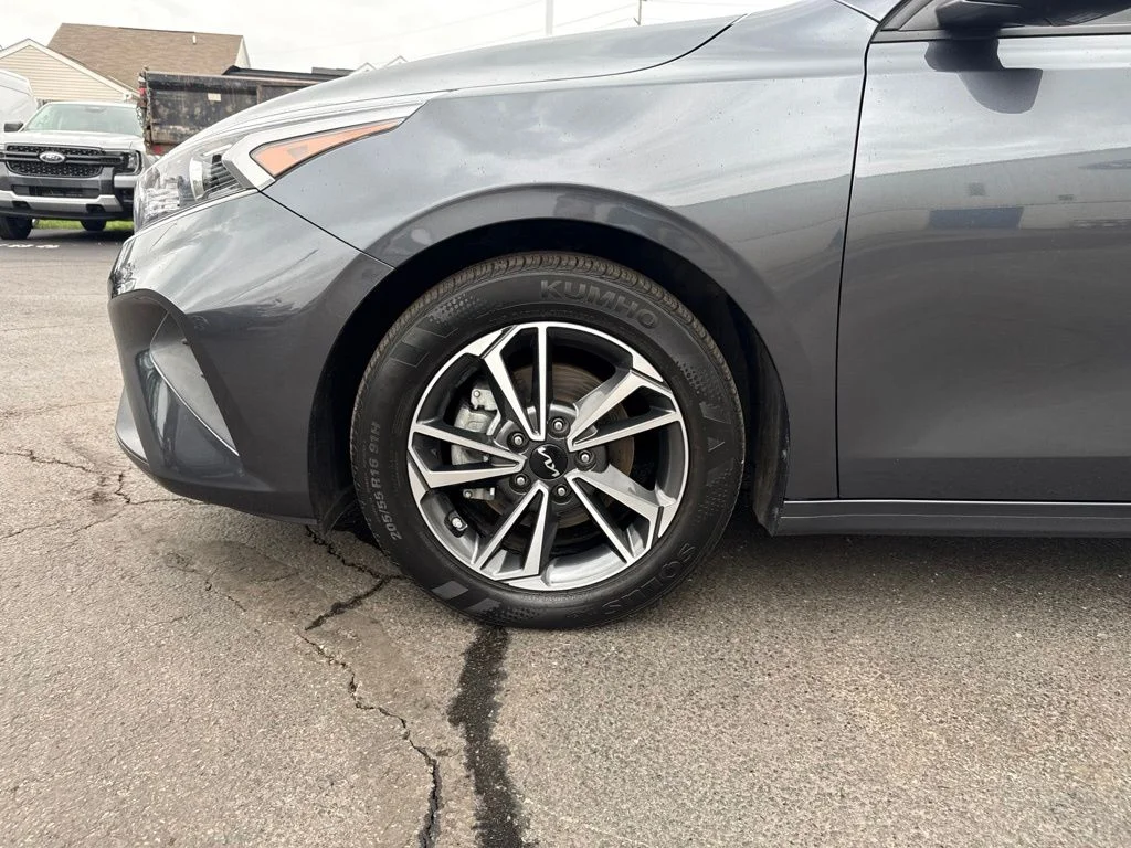 Certified Used 2023 Gravity Gray Kia LXS image 44