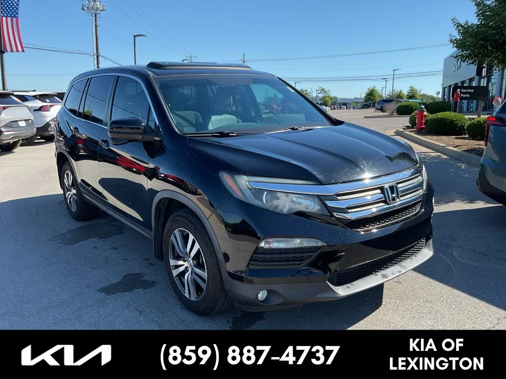 Used 2017 Crystal Black Pearl Honda EX-L image 1