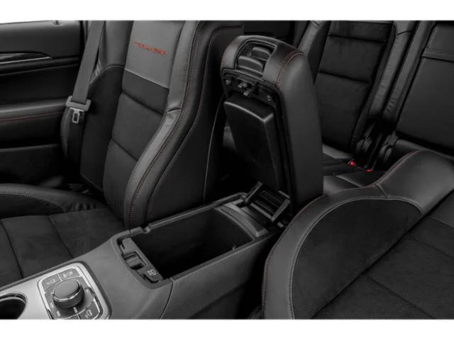 Used 2019 Bright White Clearcoat Jeep Trailhawk image 18