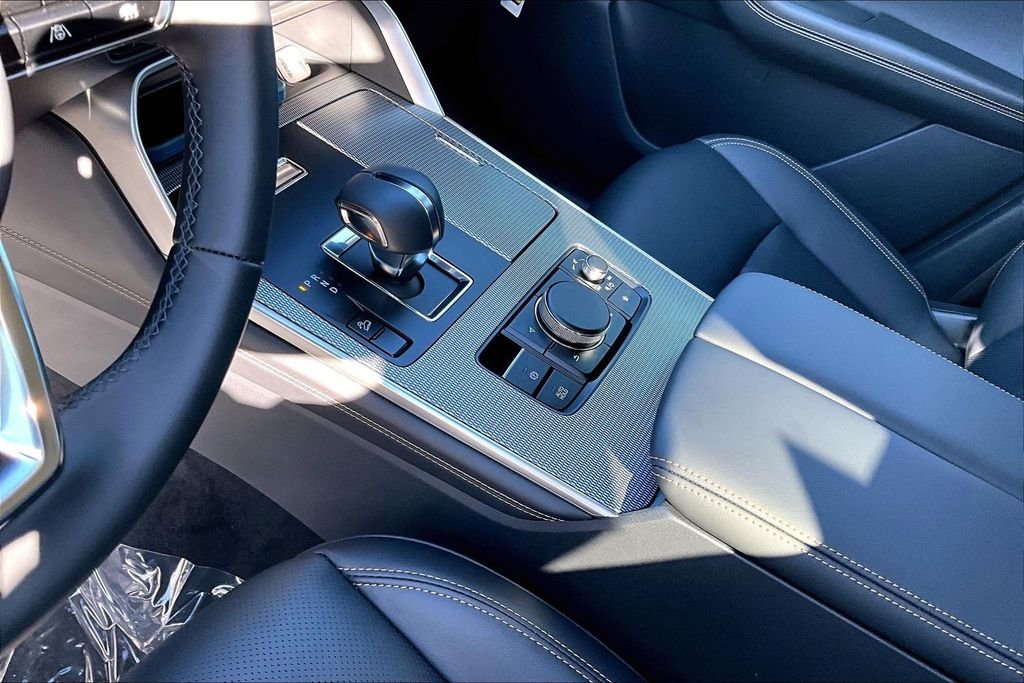 2026 Mazda CX-90 Premium Package - Photo 8