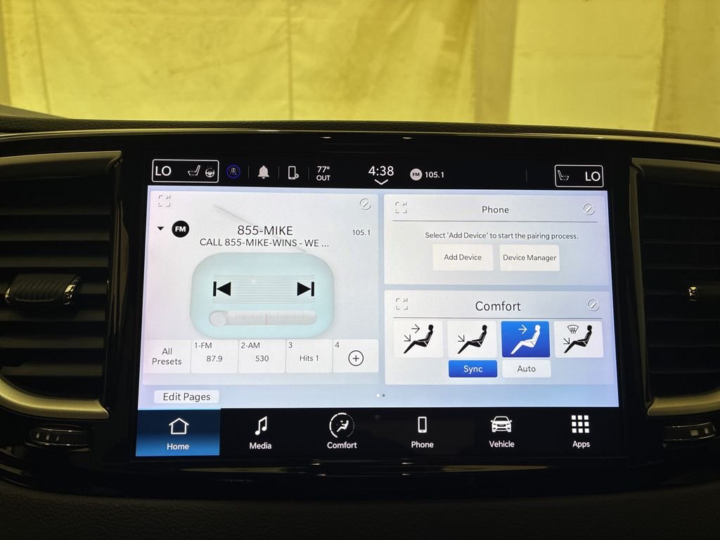 Used 2024 Silver Chrysler Touring L image 19
