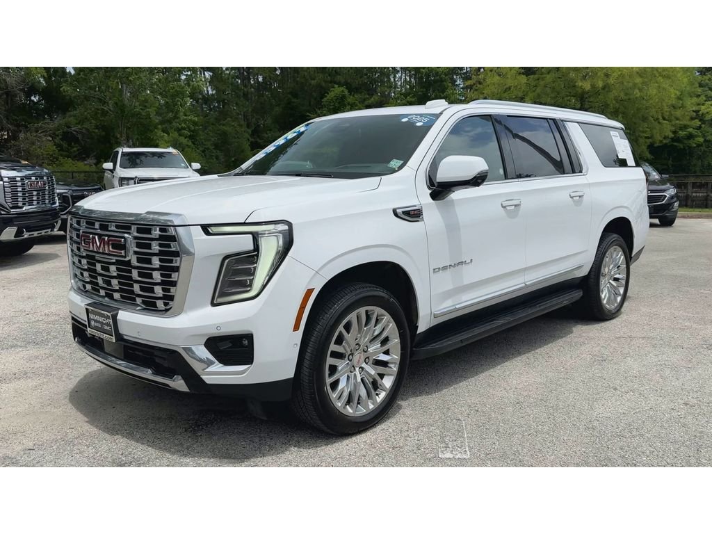 2025 GMC Yukon XL Denali - Photo 4